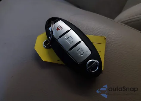 2014 Nissan Rogue Sv z USA, uszkodzony, nr VIN 5N1AT2MK6EC811435